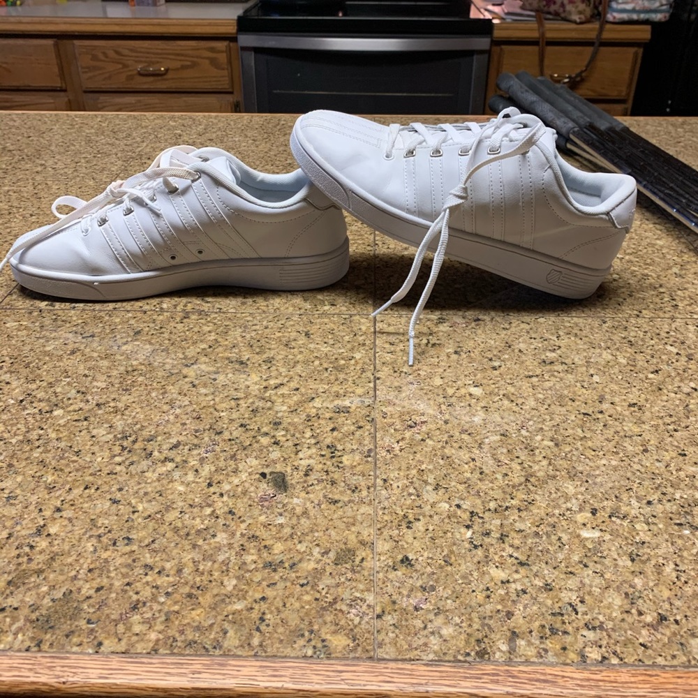 KSwiss Memory Foam Premium Footwear